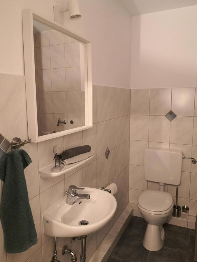 Ferienwohnung Fuer Grosse Familien Im Haus Akunak Busum Exterior photo